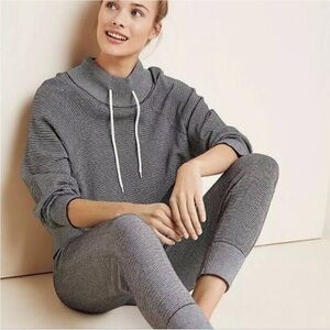 Varley Maceo 2.0 Marled Knit Lounge Pullover missing drawstring